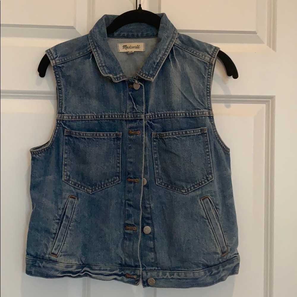 Madewell Denim vest | size large